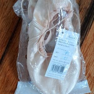 Ballet slippers